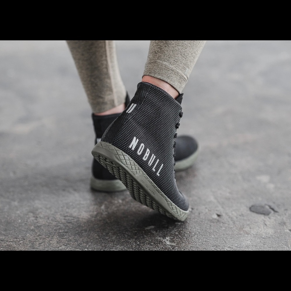 SOLD - HIGH-TOP BLACK IVY TRAINER (WOMEN'S)